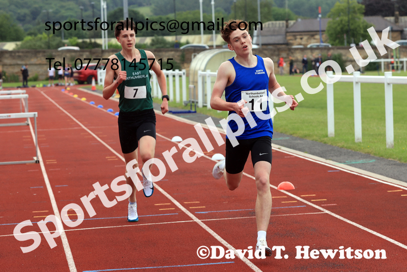 Middle Distance, 2026 Northumberland Schools Track and Field, Wentworth, Hexhan. Photo: David T. Hewitson/Sports for All Pics
